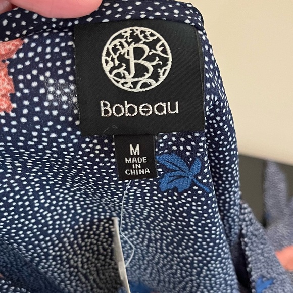 NWT Bobeau Flutter Sleeve Faux Wrap Blouse - Picture 11 of 15